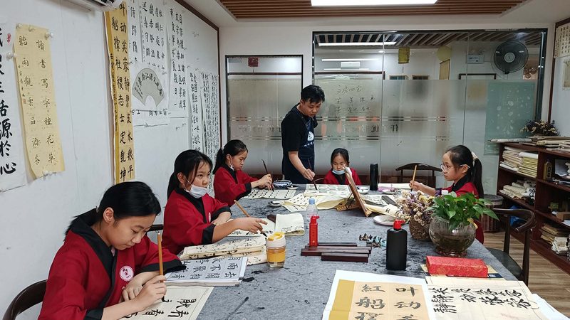 叉车培训加盟，如何选择靠谱机构？**